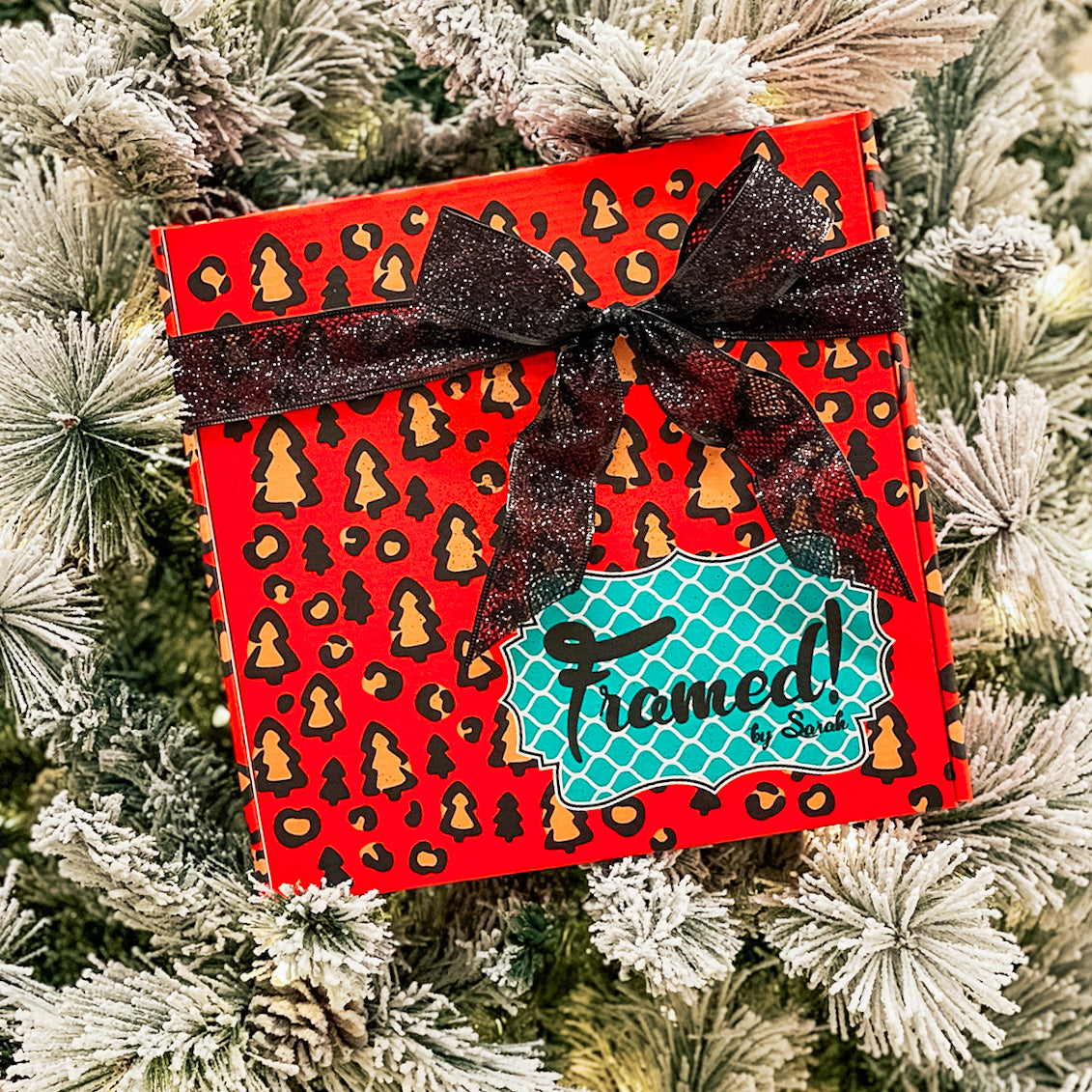 Framed! 'Ultimate Apparel' Holiday Gift Box