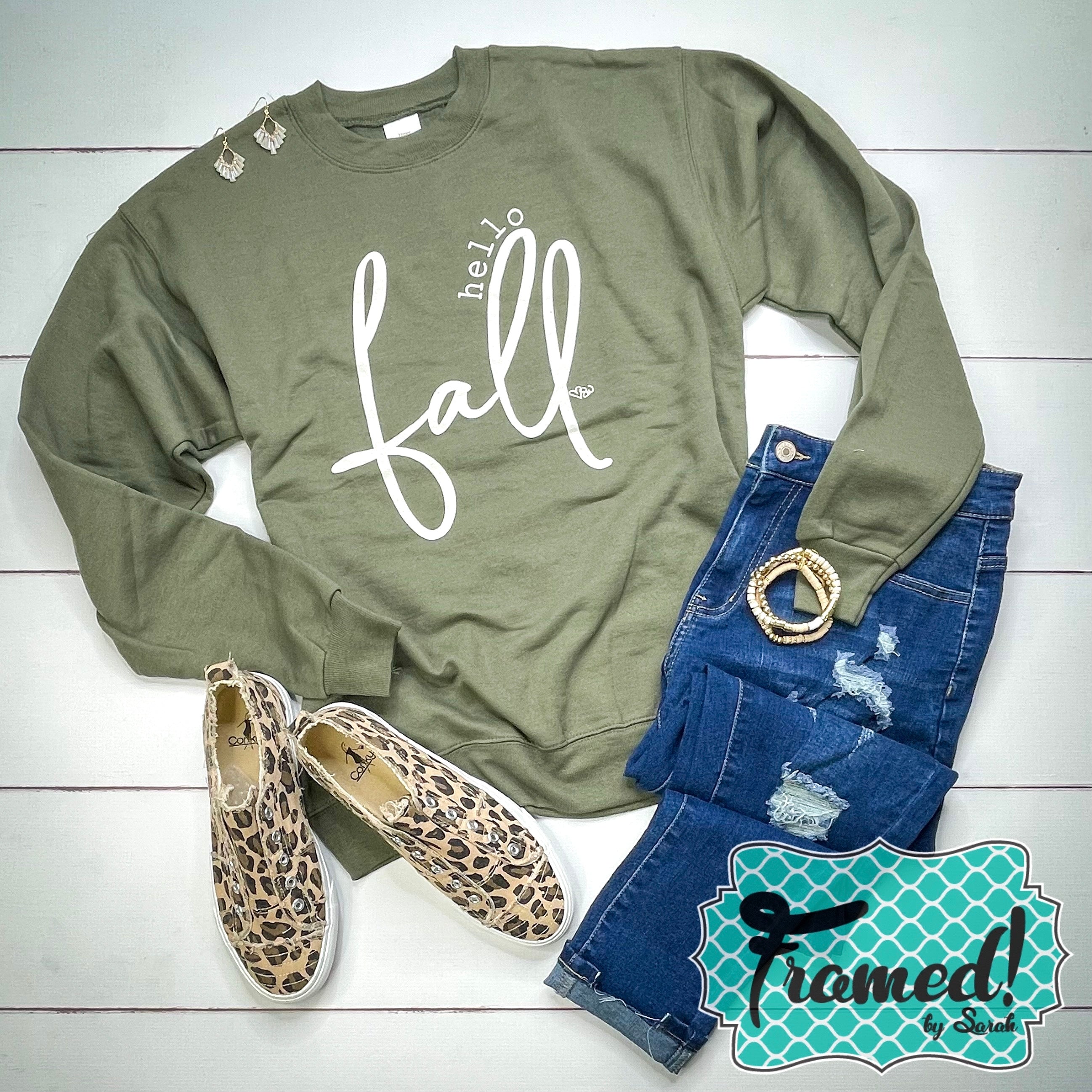 Hello Fall Sweatshirt (Sm & 3X only)