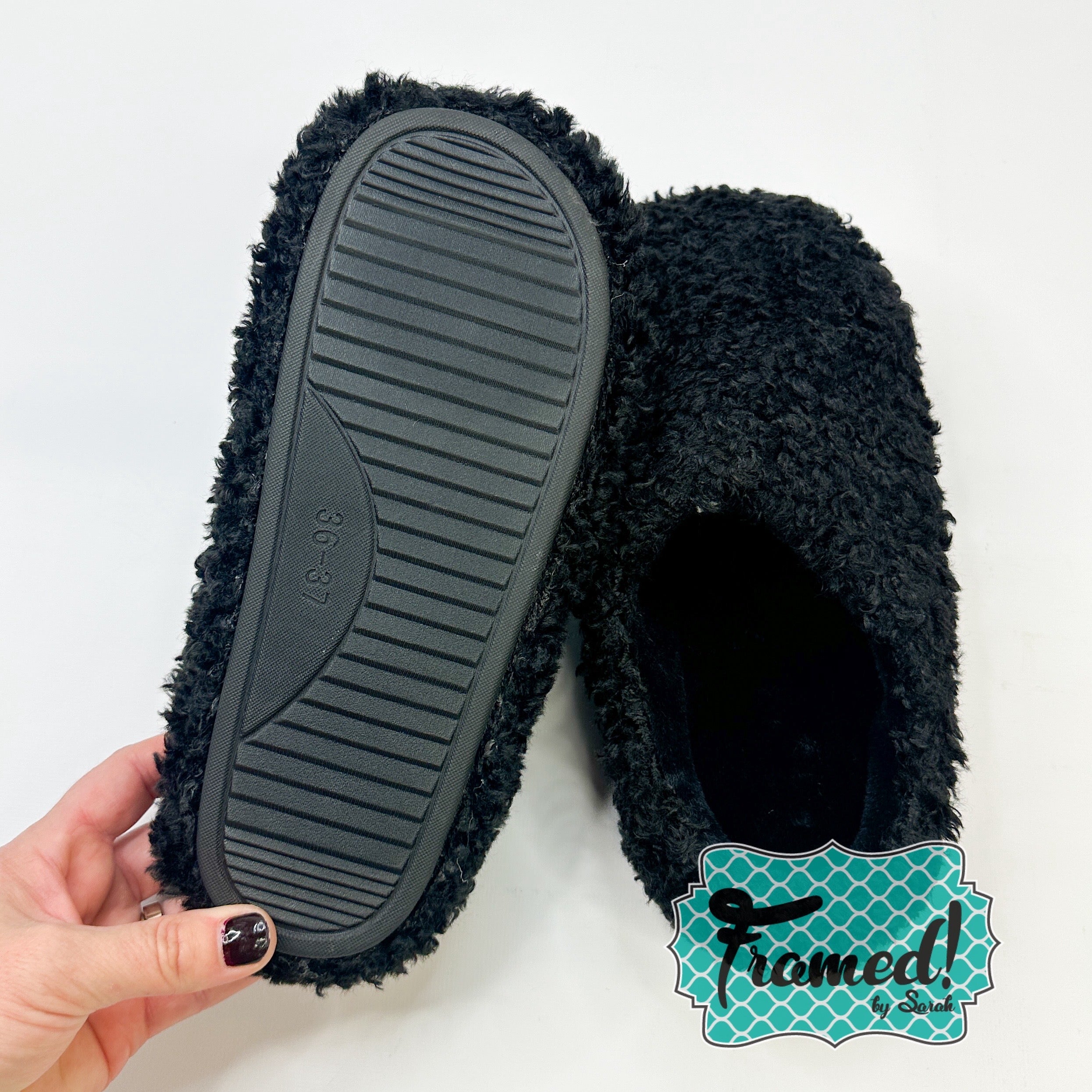 Black Curly Fur Slipper