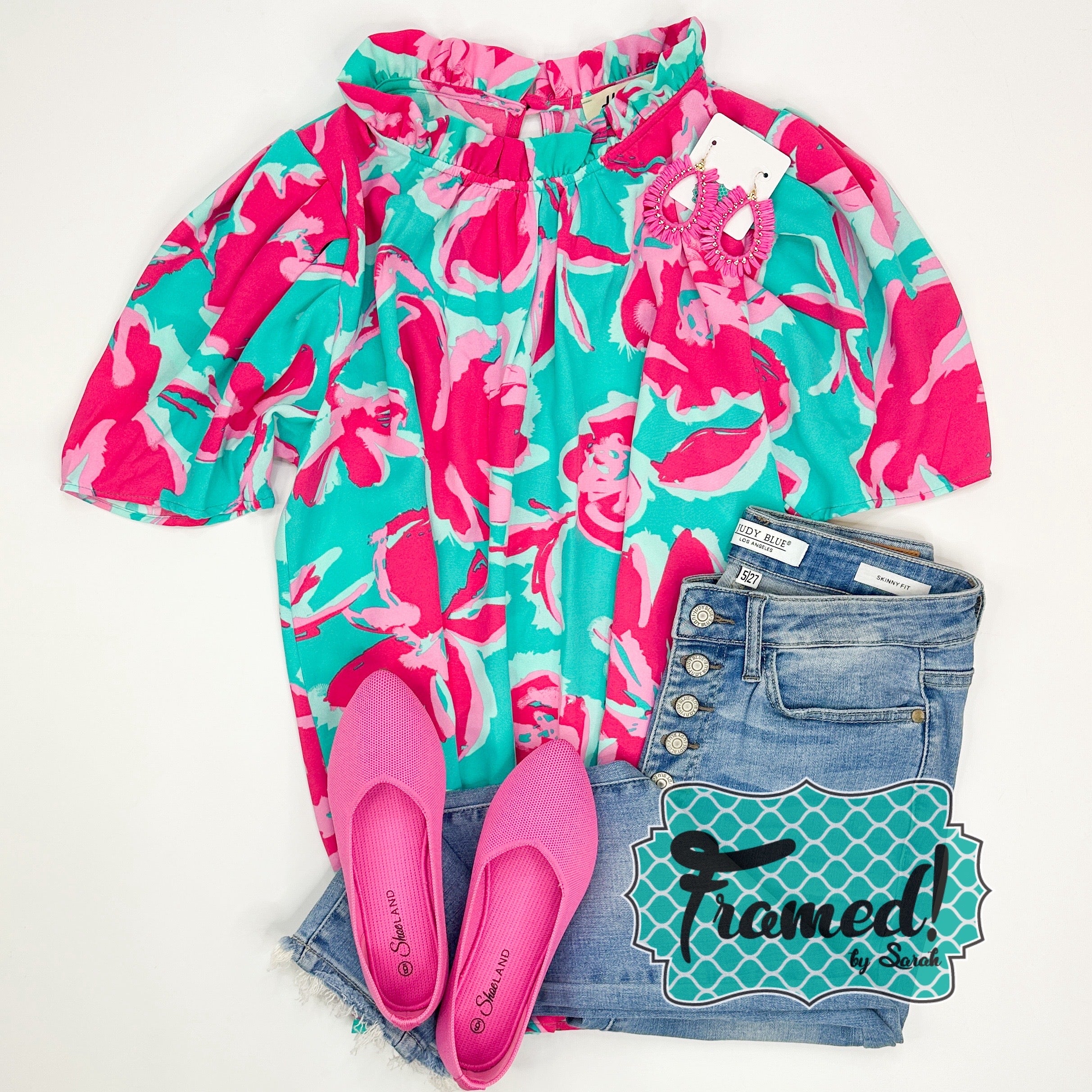 Frilled Neck Floral Top (Sm & 1X only)