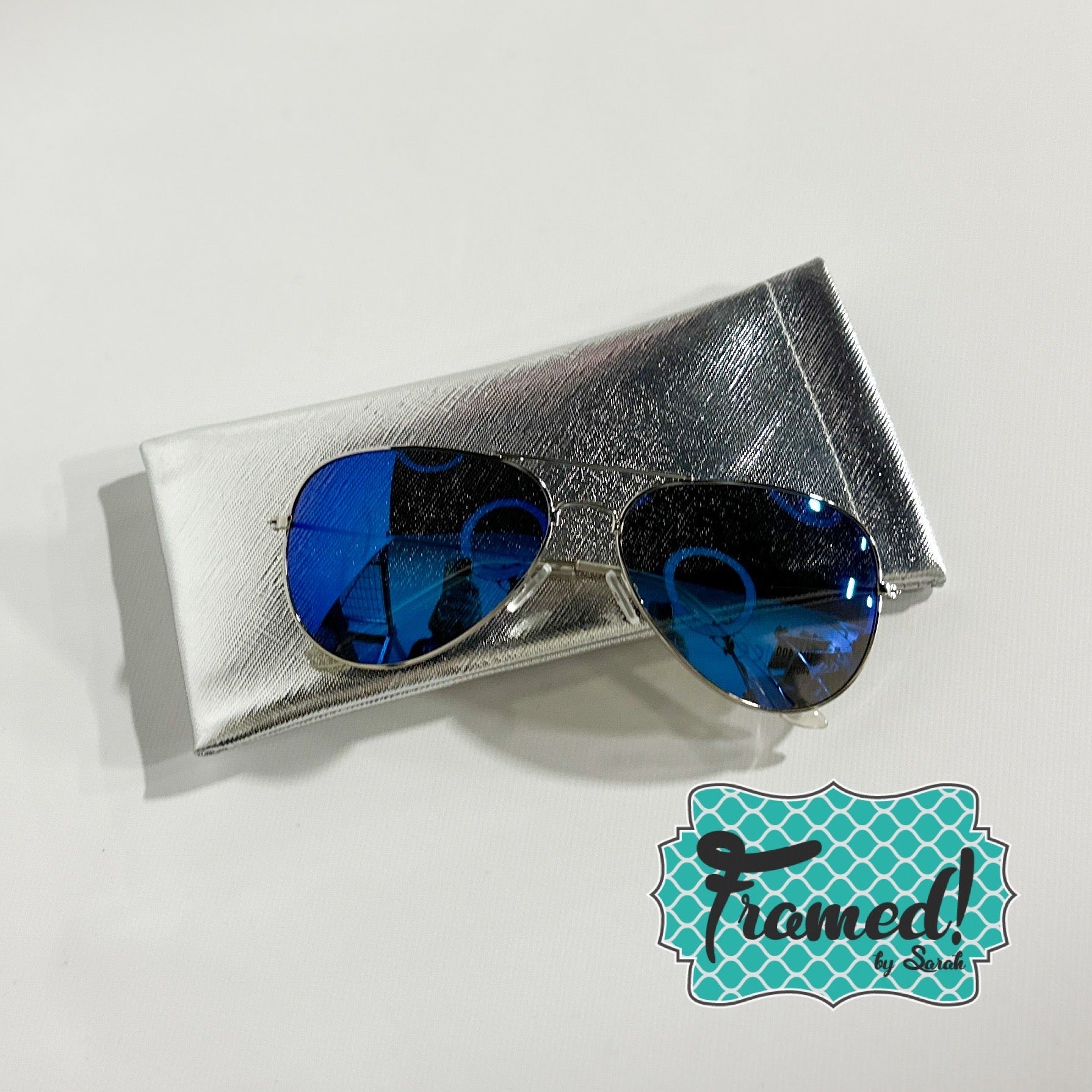 Blue Aviator Sunglasses with Case