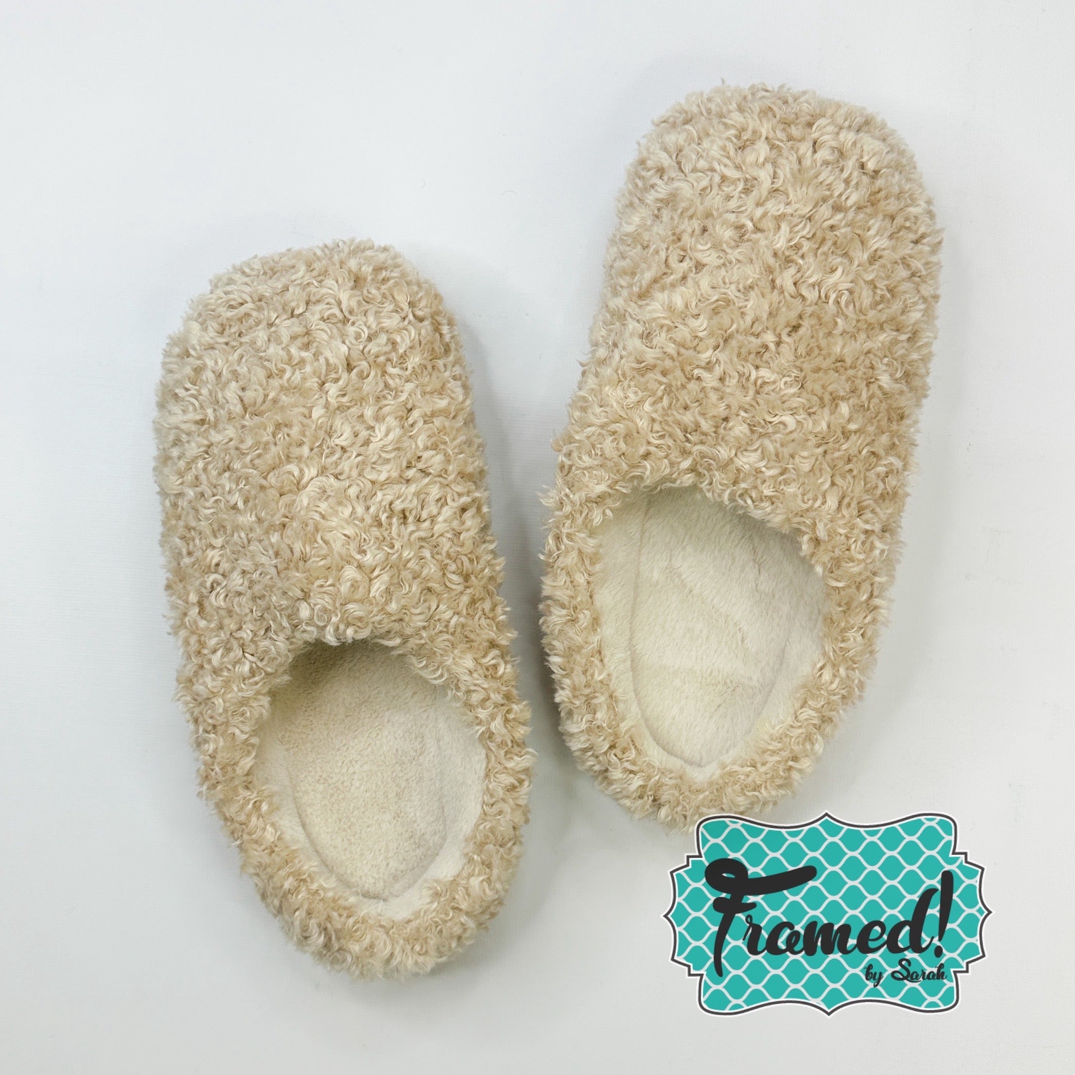 Oatmeal Curly Fur Slipper