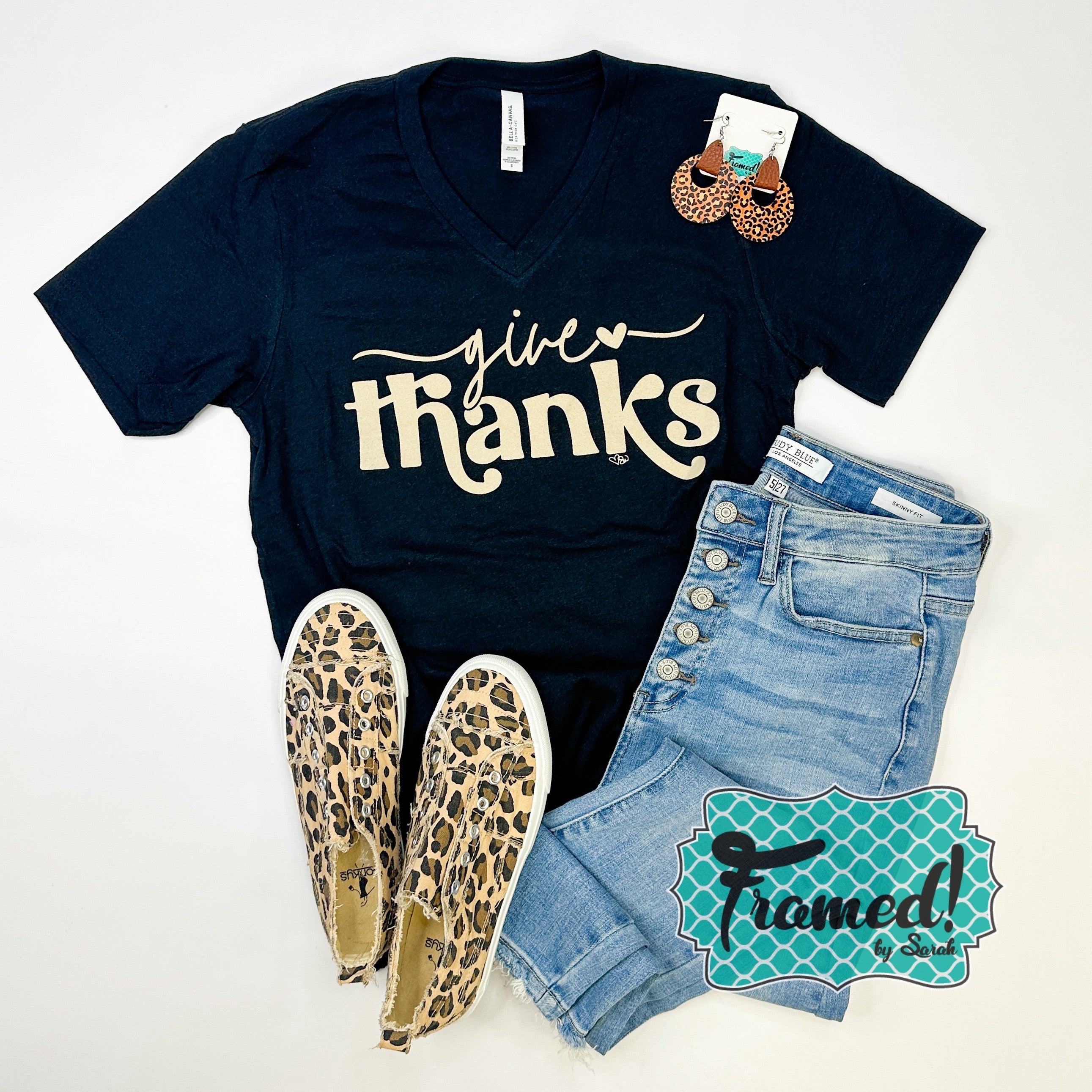 'Give Thanks' Black V-Neck Graphic Tee